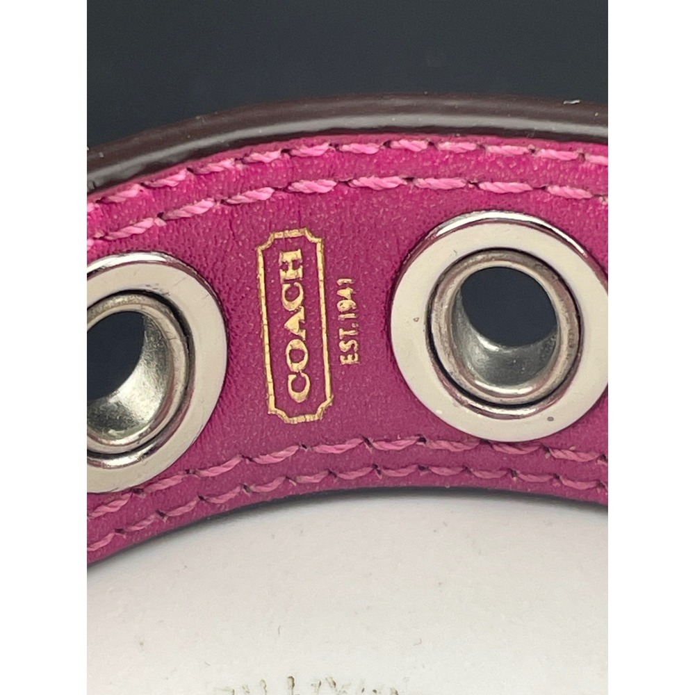 Coach Y2K Hot Pink Patent Leather Grommet Bangle Wide 1" Statement Bracelet vtg - Picture 6 of 10